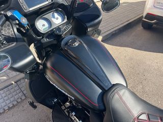 Harley Davidson Road Glide Negra