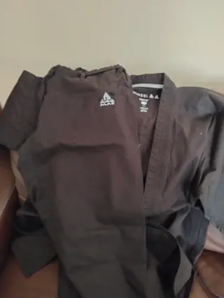 Kimono arti marziali nero