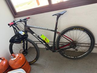 BH ULTIMATE 29 MTB **TALLA L**