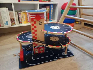 Parking de madera Hape