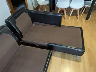 Sofá Chaiselongue Beige y Negro. Urge vender