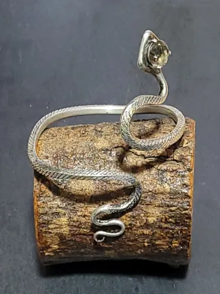 Brazalete Serpiente Plata con Piedra