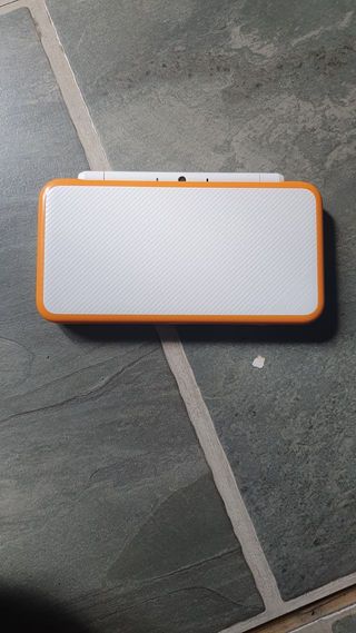 Nintendo 2DS XL Blanca