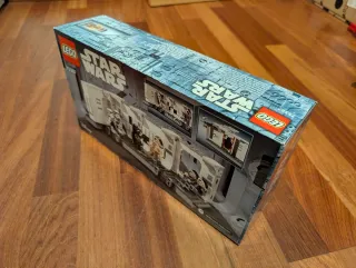 LEGO Star Wars 75387: Abordaje Tantive IV