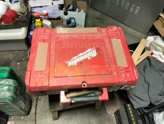 Taladro Milwaukee 18V 2.4Ah