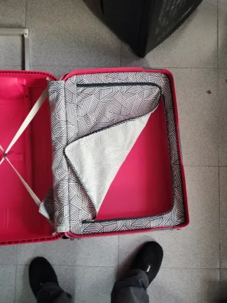 Maleta ruedas Samsonite Rígida 69cm