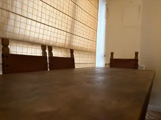 Mesa de madera maciza con 6 sillas