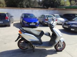 Caballete Piaggio Fly 125 (95230)