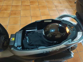 Piaggio Beverly 350 Sport Touring