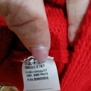 Chaqueta roja abierta