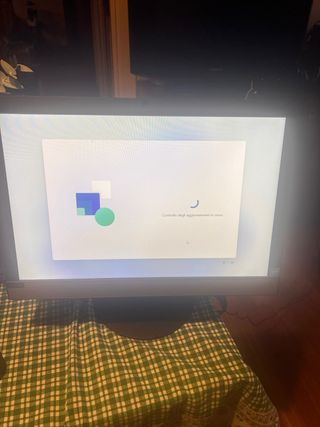 Lenovo All-in-One V130-20IGM