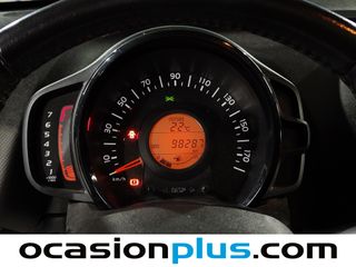 Peugeot 108 1.0 VTI Top! Allure 53 kW (72 CV)