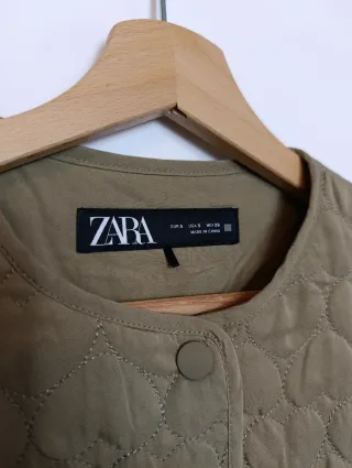 Cazadora acolchada  Zara.