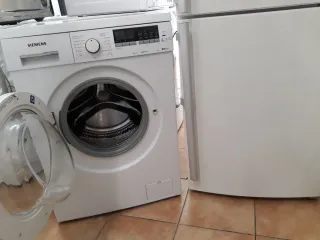 Nevera Electrolux y Lavadora Siemens