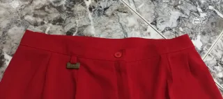 Pantalón de vestir rojo talla 40