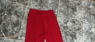 Pantalón de vestir rojo talla 40