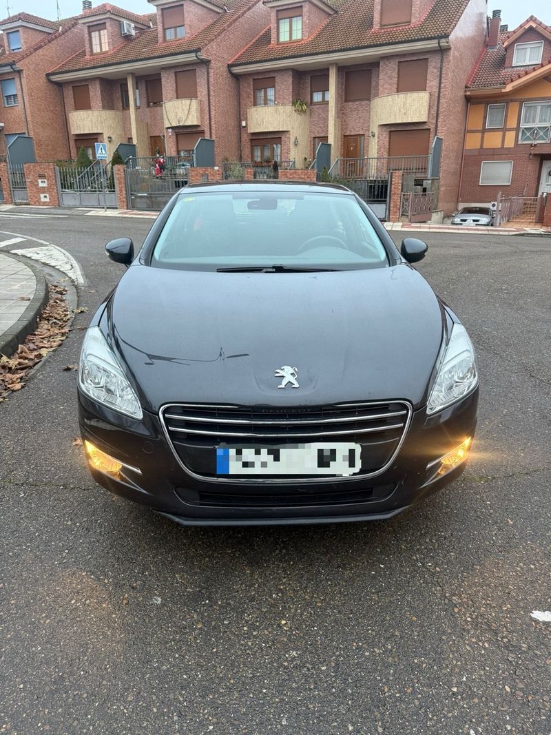 Peugeot 508 2013 - foto 1