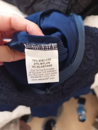 Vestido azul marino encaje lazo