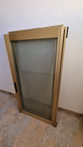 Lote de ventanas aluminio dorado