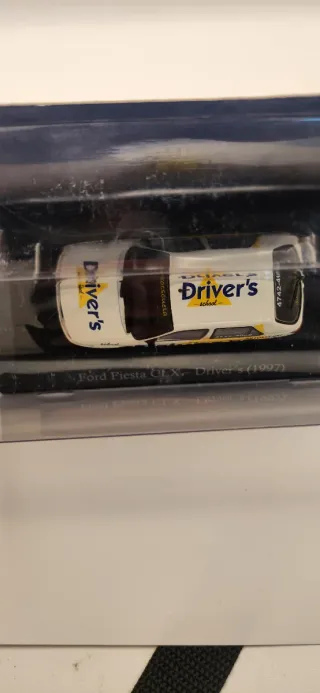 Ford Fiesta CLX Driver's 1997 miniatura