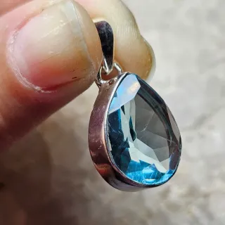 Colgante Plata 925 Topacio Azul Gota