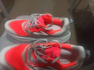 New Balance Fresh Foam X Hierro V9 Naranja/Gris