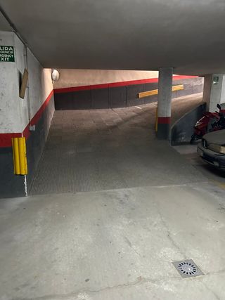 Plaza AMPLIA para Coche + Moto - Edificio Venus (L