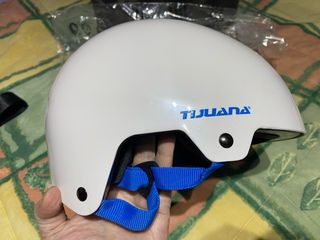 Casco Patinete Tijuana Blanco Nuevo