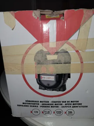 Arrancador Coche 700A 12V