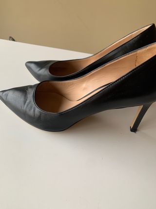 Zapatos Salón piel Negros Roberto  Festa Talla 38