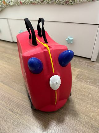 Valigia per bambini Trunki rossa da vigile del fuoco