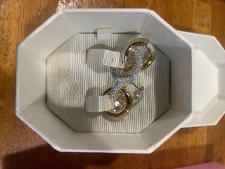 Conjunto Swarovski Pendientes y Colgante Nuevo