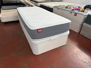 CANAPÉ Y COLCHON PIKOLIN VISCO 90x200