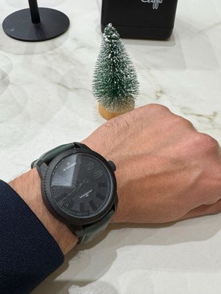 Reloj masculino negro – estilo elegante y moderno
