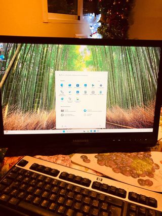 PC MSI  CPU i7 8GB RAM