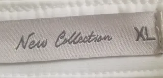 Camisa blanca XL con cuello pedrería