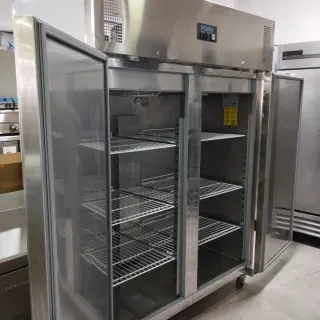 Congelador vertical Polar 2 puertas