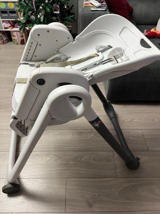 Trona Chicco Polly Progress 5