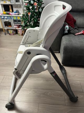 Trona Chicco Polly Progress 5