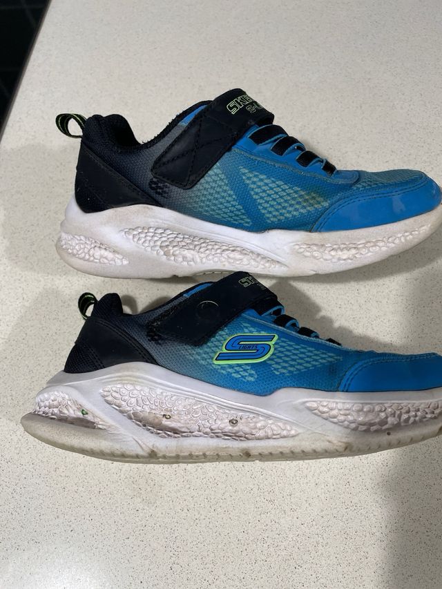 Zapatillas Skechers S-Lights niño Talla 30