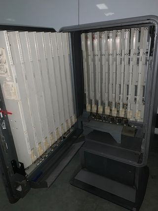 Máquina expendedora Azkoyen N 26/24