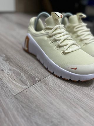 Nike Free Metcon 6 Sail White Monarch