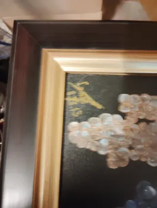 Cuadro de racimos de uvas enmarcado