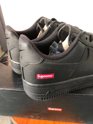 Nike Air Force 1 Low Supreme Black