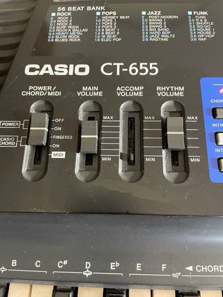 Teclado Casio CT-655