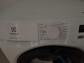 Lavadora Electrolux PerfectCare 600