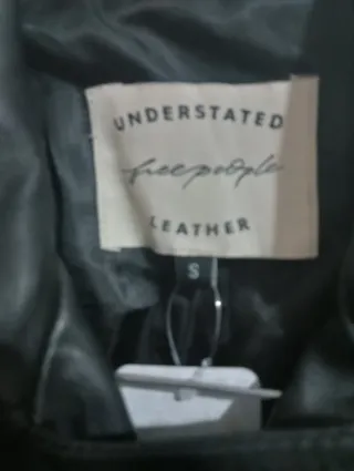 Chaqueta cuero Free People bordada