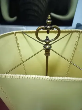 Lámpara de Mesa Victoriana tipo "Bouillotte"