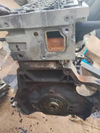 Despiece Motor Opel Corsa 1.3 CDTI culata en buen