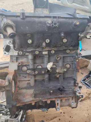 Despiece Motor Opel Corsa 1.3 CDTI culata en buen